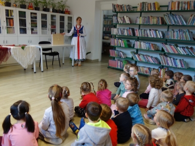 Obrazkowy Teatrzyk Kamishibai Koszarawa - zdjęcie2